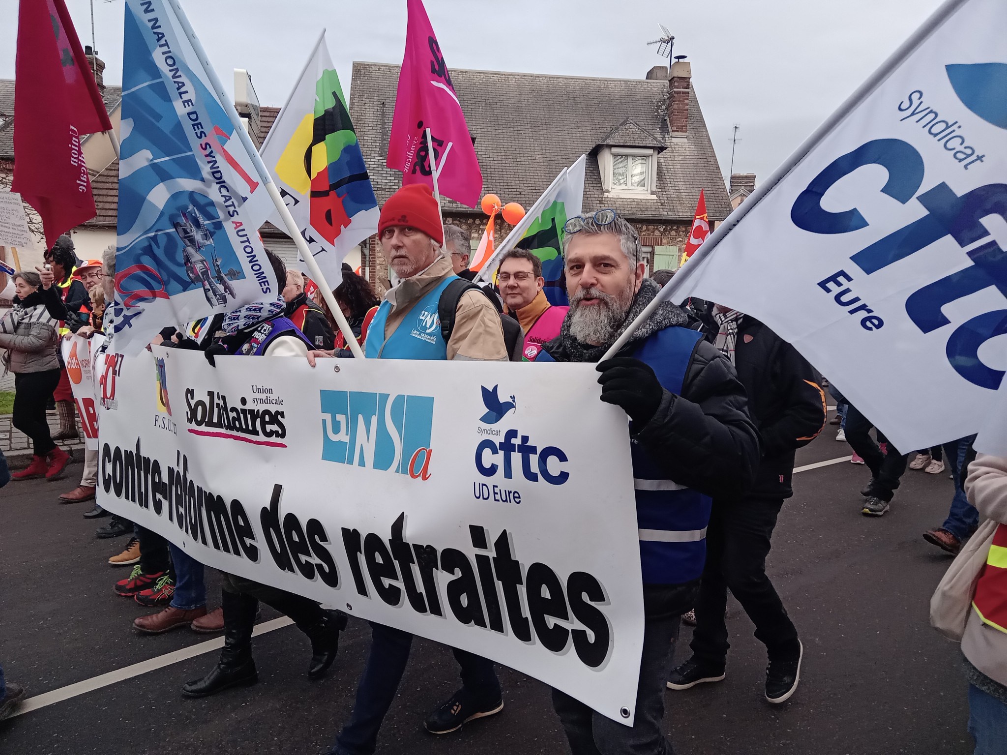 Manifestation du 6 avril à Evreux : 10h au rond-point Cocherel